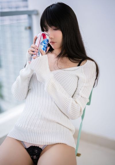 M月婷婷凹凸援精品综合_BD国语手机免费观看完整