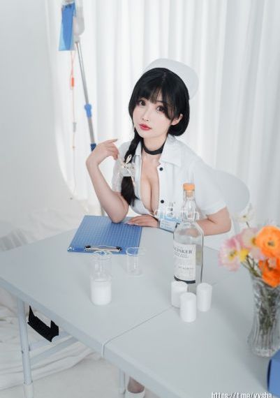 摸胸插下面视频_4K免费在线播放