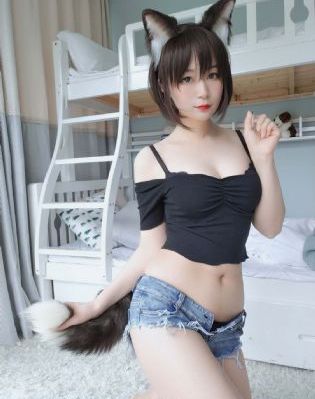 亚洲国产黑色丝袜_高清视频大全