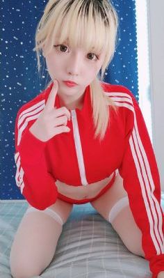 色噜噜久久蜜桃无码爱豆TV_1080P免费在线观看