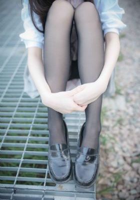 女人下面被舔视频免费播放电影_不卡在线观看