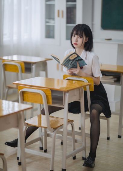 www尹人综合_1080高清电影在线