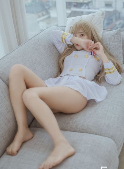 美女大便全程_超清版蓝光版中文字幕包