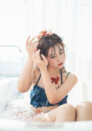 成全影视大全在线观看斑斑_720在线视频观看