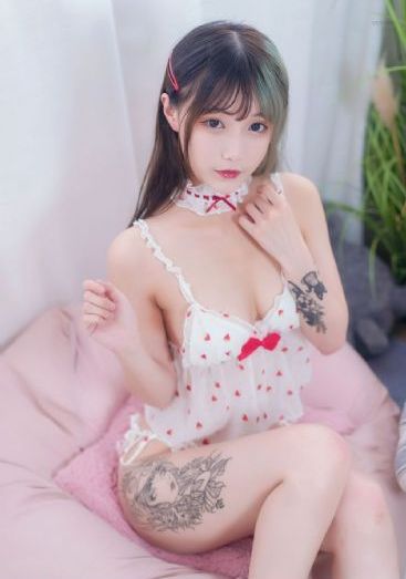 太粗太深了太紧太爽了欧美网站_高清免费观看