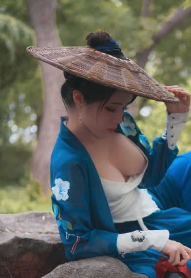 善良美丽女邻居4在线观看_HD电影在线看