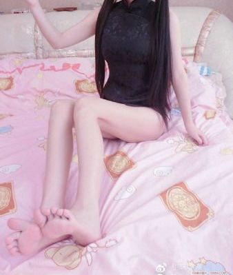 游泳的女运动员_超清迅雷电影在线