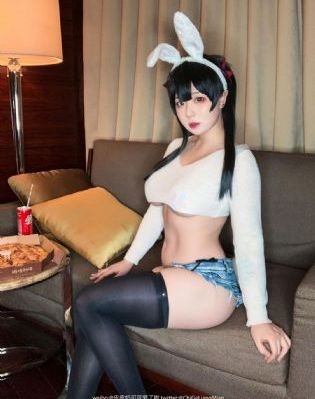 美白丝免费在线观看_DVD高清在线
