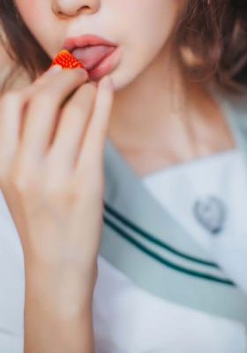 女教师日记:被禁止的性_HD日韩电影在线