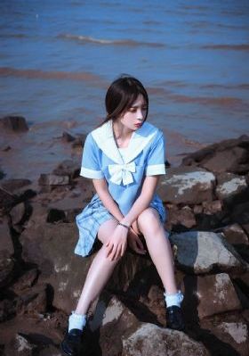 国产女同精品_4K天堂在线