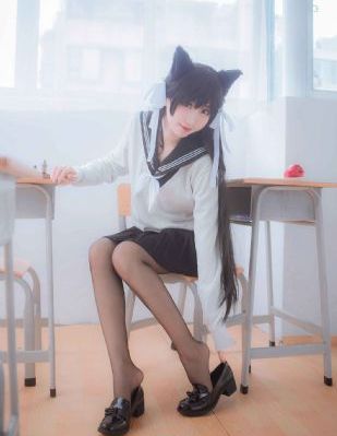 人妻丝袜高跟鞋性奴_剧情片手机在线看